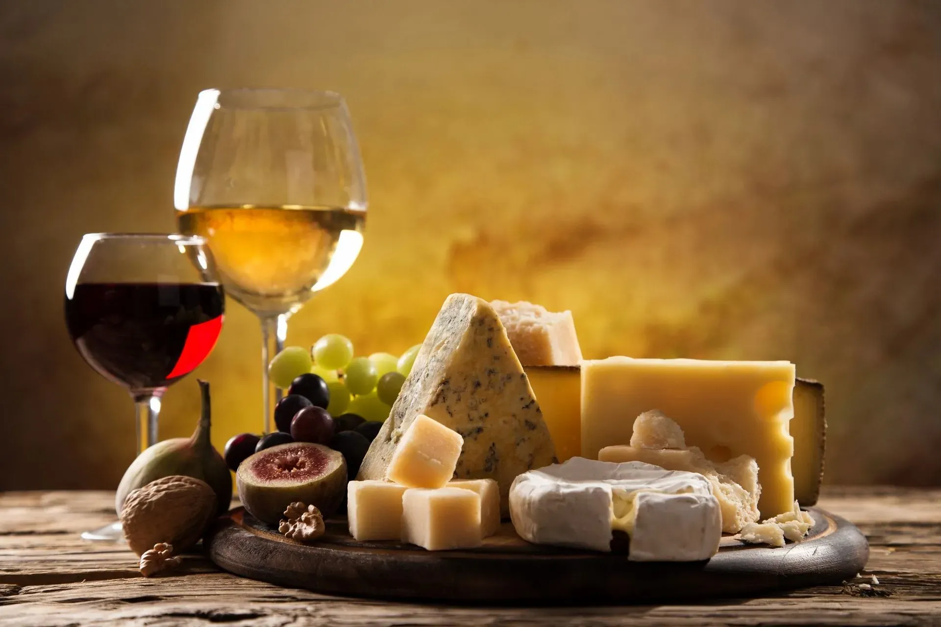 Wine and cheese for a tasting